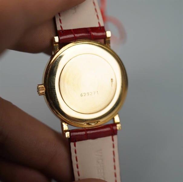 Đồng hồ Vacheron Constantin mặt tròn quai đỏ (629271) sz32 KG+