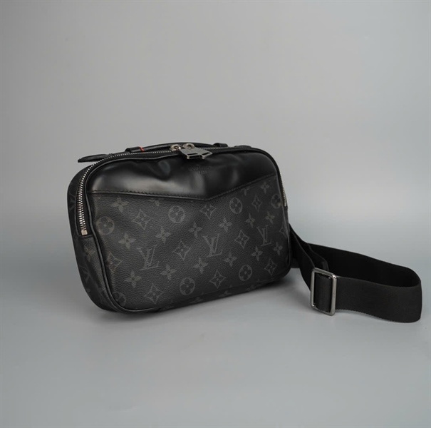 Túi LV đeo chéo hoa đen (MB0127) sz22 (HV) KG +