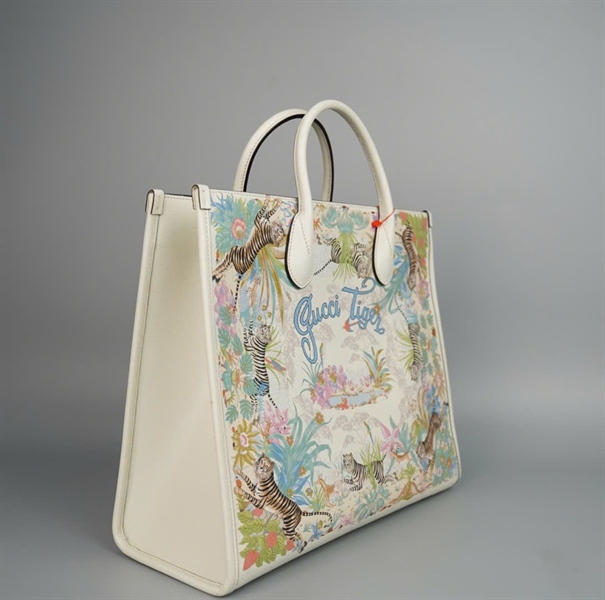 Túi GG Tote hình hổ (687827525040) sz37 (PN) +