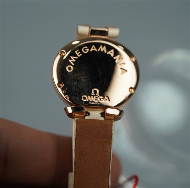 Đồng hồ Omega nude mặt tròn (59867836) (HC) KG+ kim hãng size 28