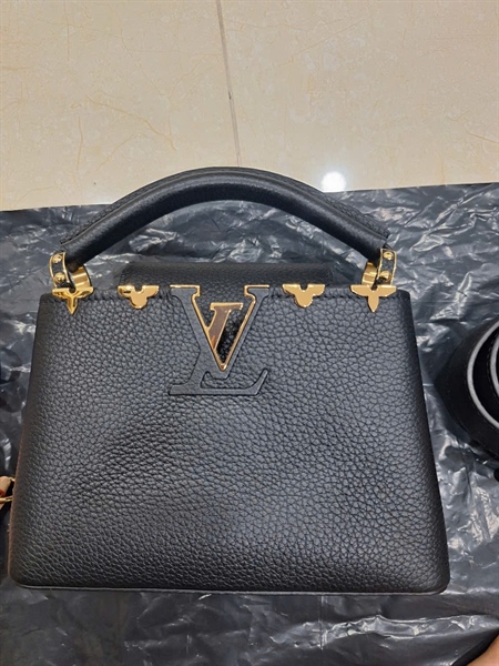 Túi LV Capu đen sz19 (HC) +