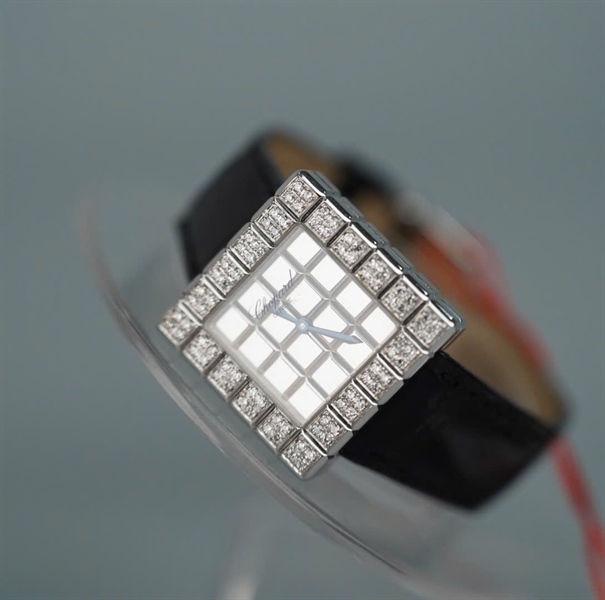 Đồng hồ Chopard mặt vuông dây đen (832046) (HC) KG+