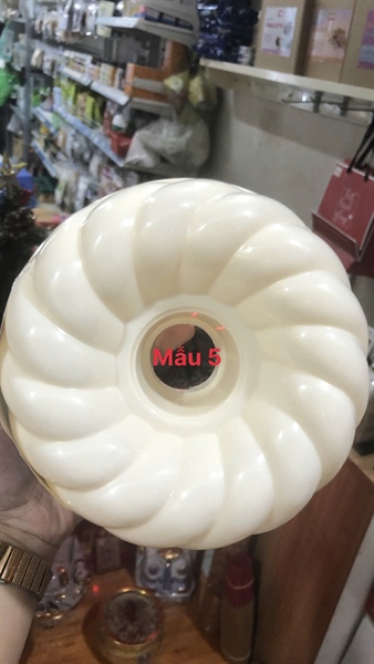 Khuôn cơm Tròn nhựa trắng Vĩnh Trường số 5