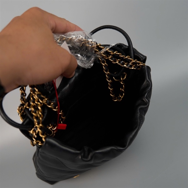 Túi Chanel hobo đen TL42T406 sz20 (HC)+