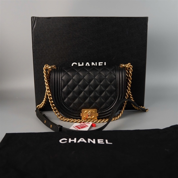 Túi Chanel Crossbody đen LAN3CT07 KG+