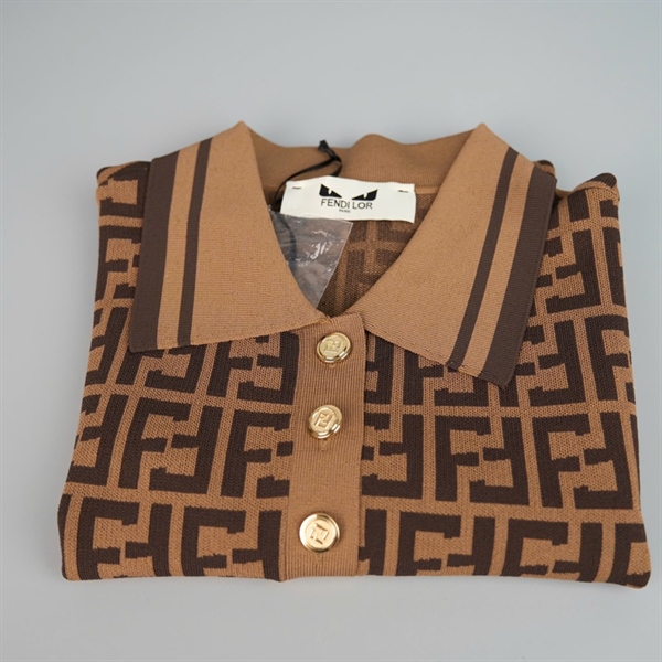 Áo thun Fendi màu nâu (PN) +