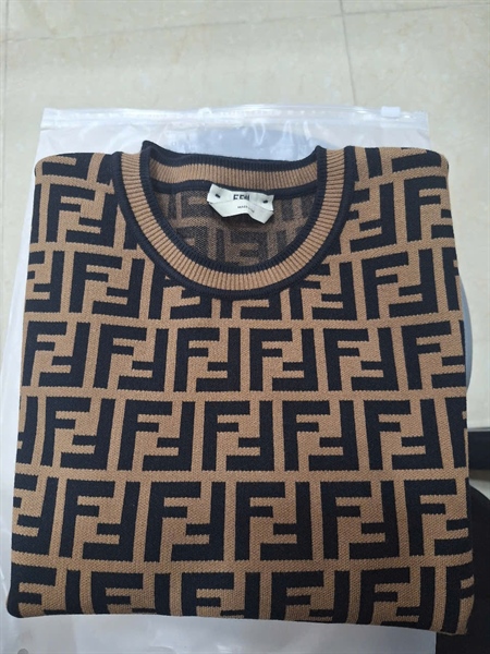 Áo len Fendi nâu (PN) +