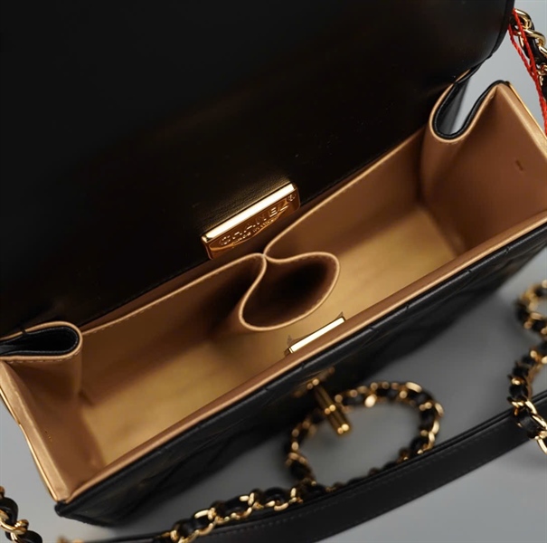 Túi Chanel Handle đen cạnh vàng (K5NL91J3) sz17 (HC) +