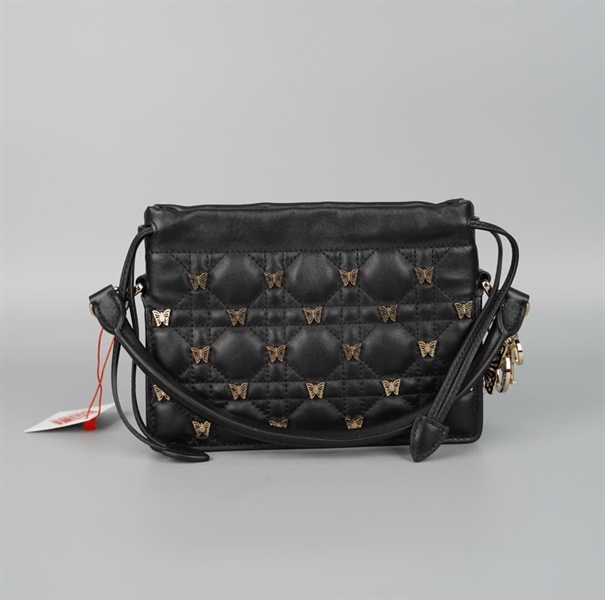 Túi Dior đen đính charm bướm 2 strap (56-MA-0273) sz19 (HC) +