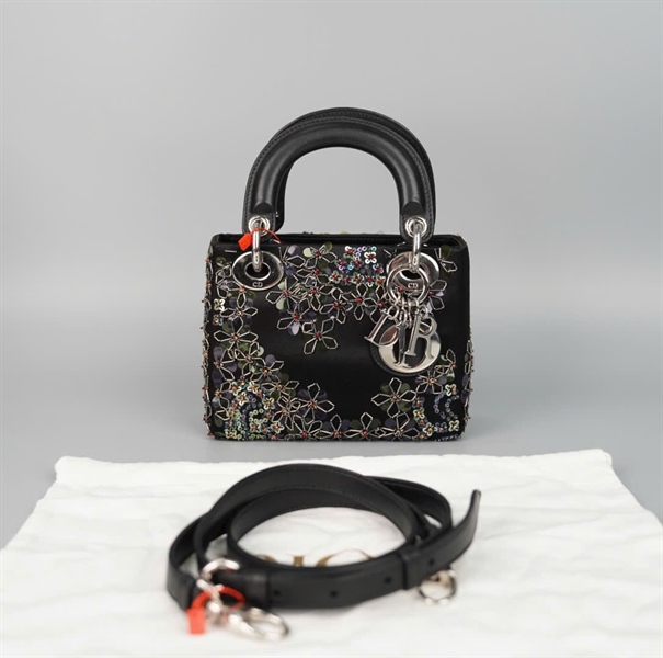 Túi Dior Lady đen đính cườm hoa (04-MA-1126) szmini (HC) +