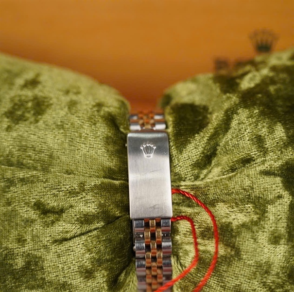 Đồng hồ Rolex bạc kèm mắt (S392602) sz26 KG +