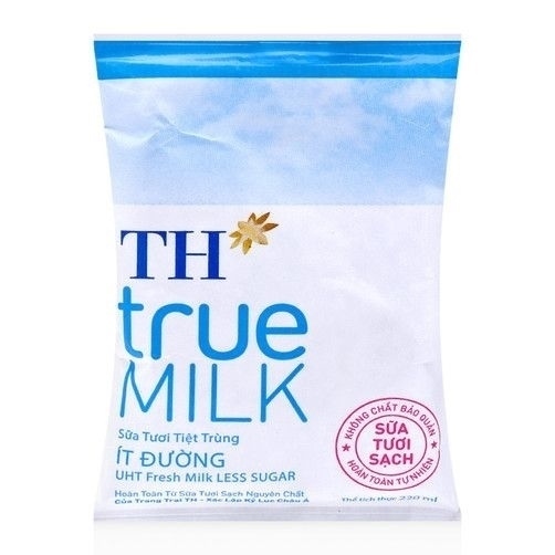 Sữa bịch TH ít đường 220ml