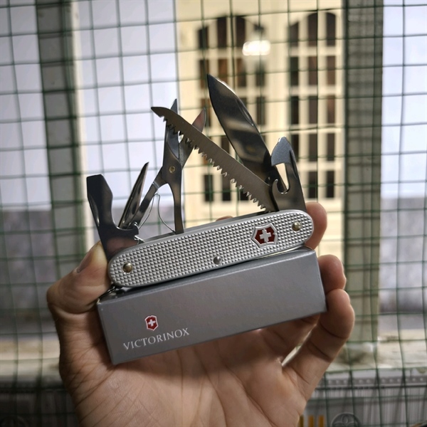 Dụng cụ Điện Victorinox Alox Farmer X