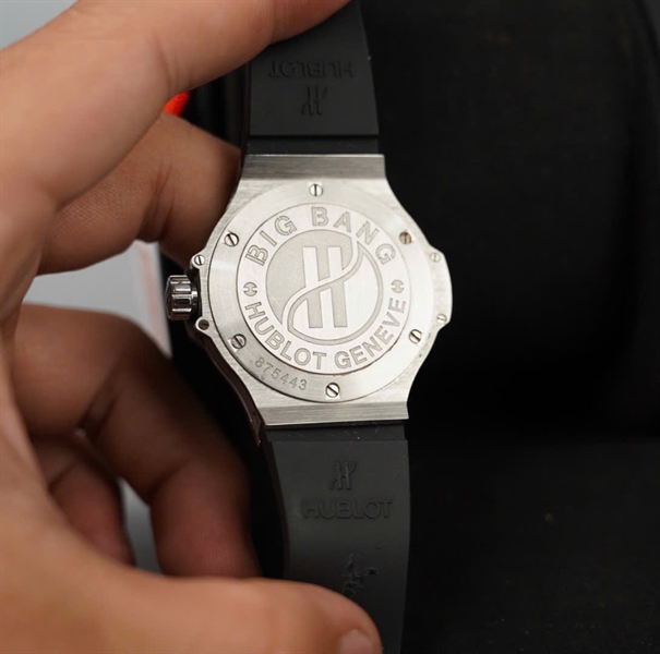 Đồng hồ Hublot tròn quai đen sz38 (875443) (HC)+