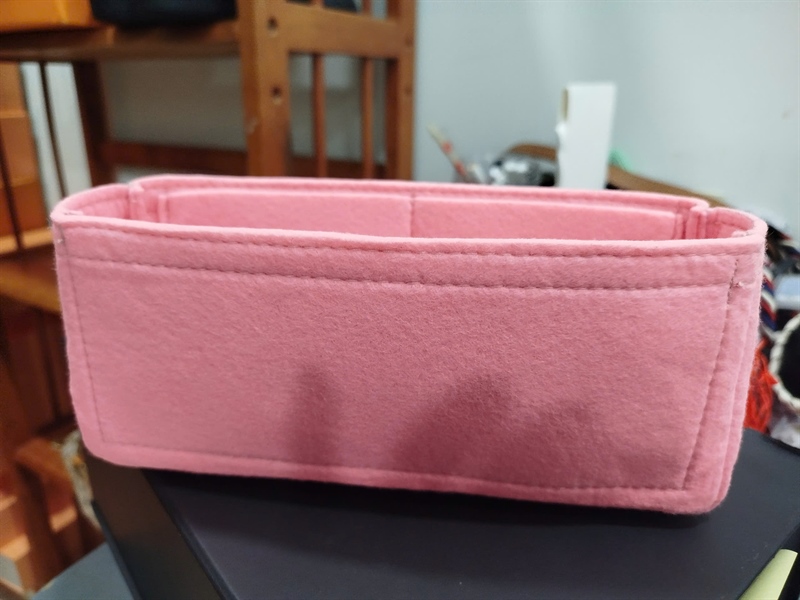 Lót form màu hồng sz 9x22x7cm +