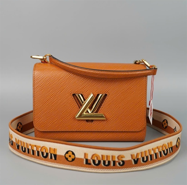 Túi LV Twist nâu 2 strap (AR0261) sz23 (HC) +