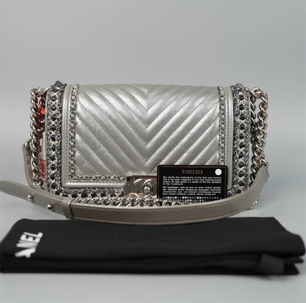 Túi Chanel Boy xám (24901353) sz25 (HC) +