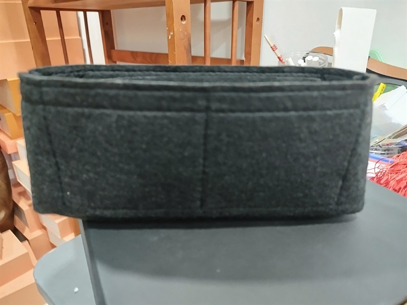 Lót form màu đen sz 7x20x8 cm +