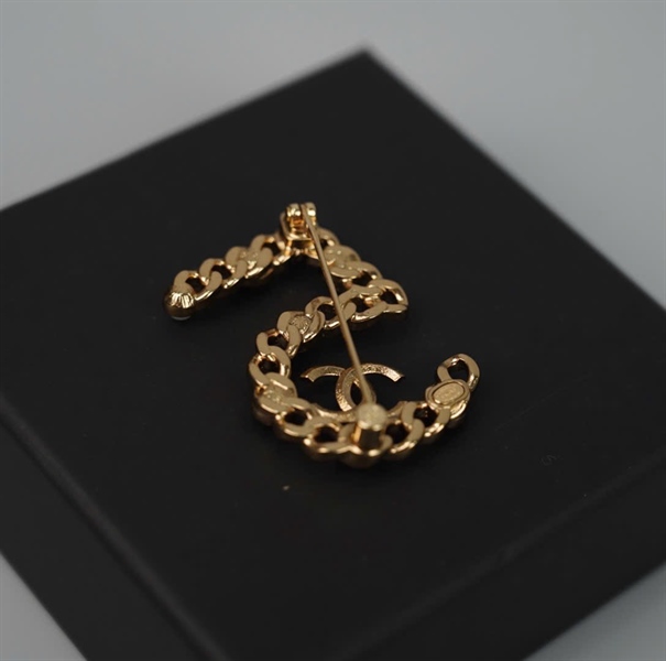 Cài áo Chanel số 5 đính đá (HC) +