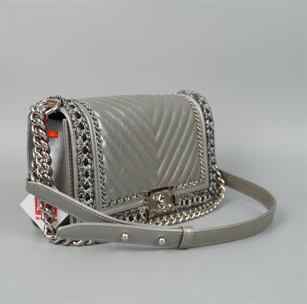 Túi Chanel Boy xám (24901353) sz25 (HC) +