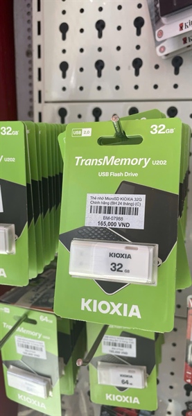 USB KIOXIA 2.0 32GB chính hãng