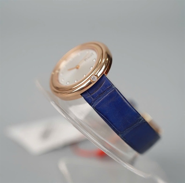 Đồng hồ Piaget mặt tròn quai xanh (1248814) sz34 (HC) +