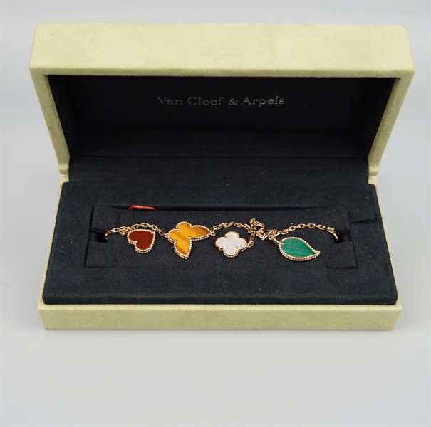 Vòng tay Van Cleef nhiều màu (HC) +