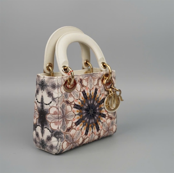 Túi Dior Lady trắng hình hoa đính cườm (04-MA-0139) szmini (HC) +