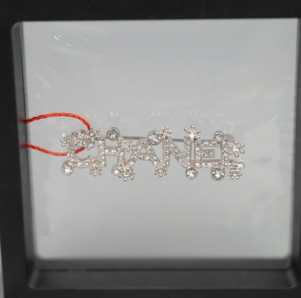 Cài áo Chanel đính đá (HC) +