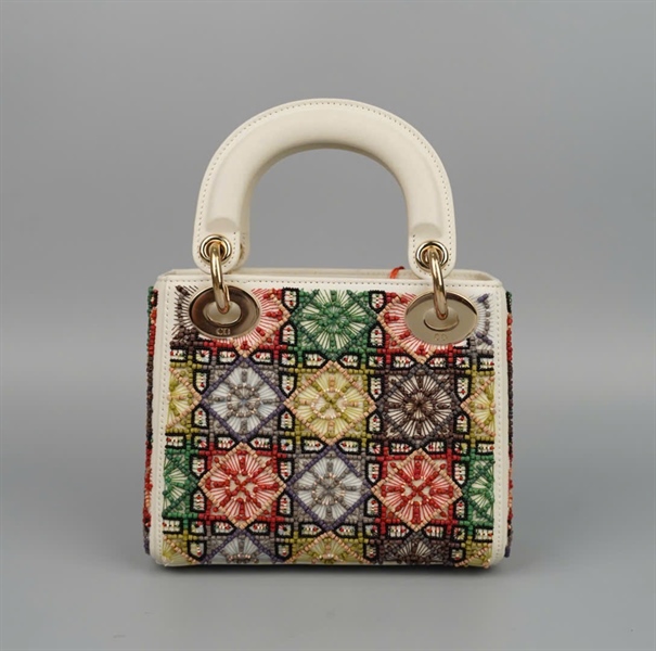 Túi Dior Lady trắng đính cườm nhiều màu (04-MA-1108) szmini (HC) +