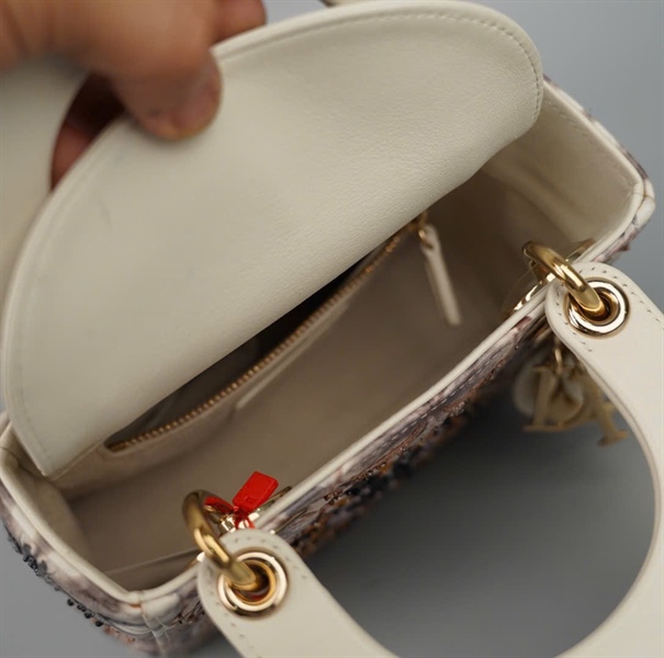 Túi Dior Lady trắng hình hoa đính cườm (04-MA-0139) szmini (HC) +