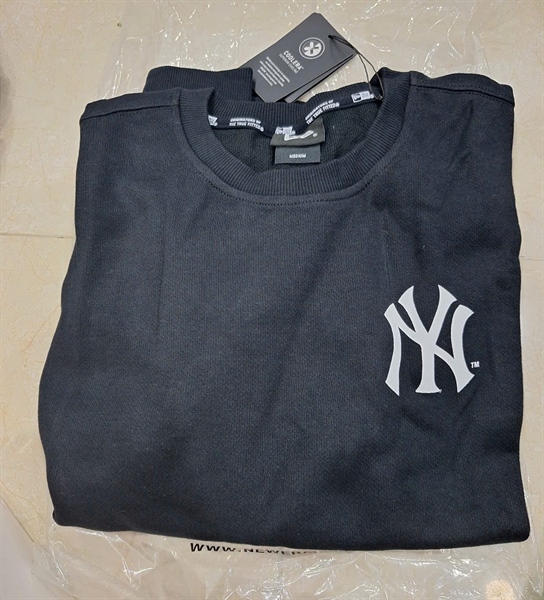 Áo thun New Era đen tay dài (PN) +