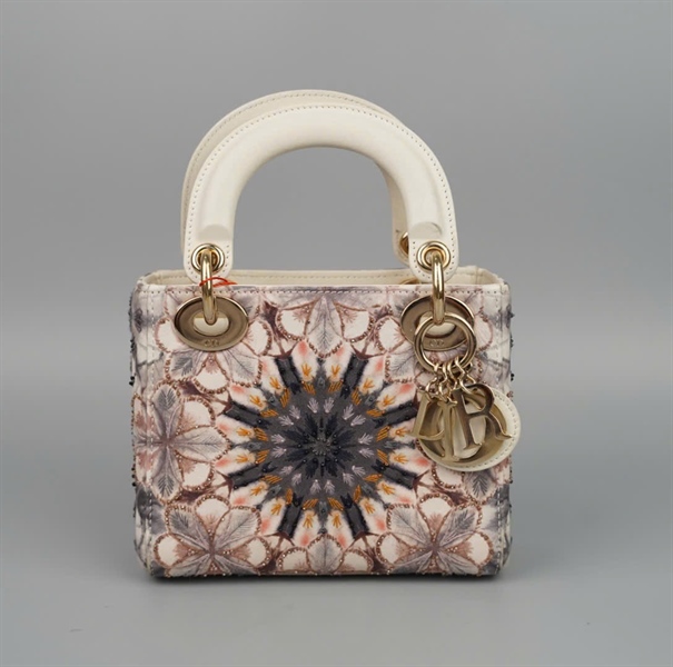 Túi Dior Lady trắng hình hoa đính cườm (04-MA-0139) szmini (HC) +