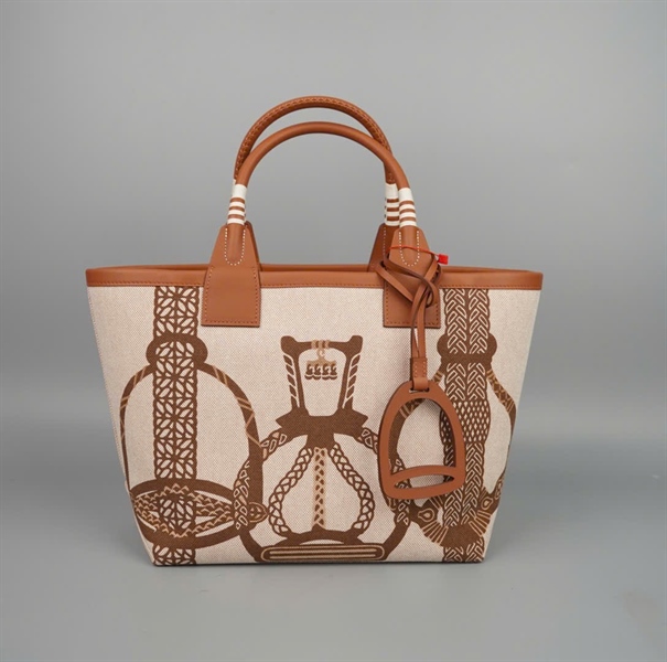 Túi Hermes Handle nude phối nâu có lót đế sz25 (HC) + -stamp 2023