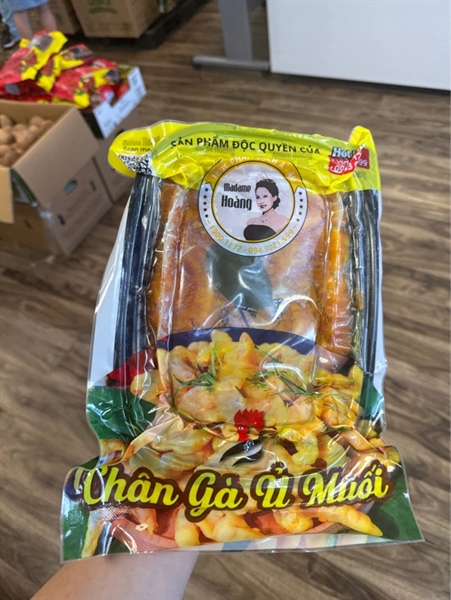 Chân Gà Rút Xương Madam Hoàng