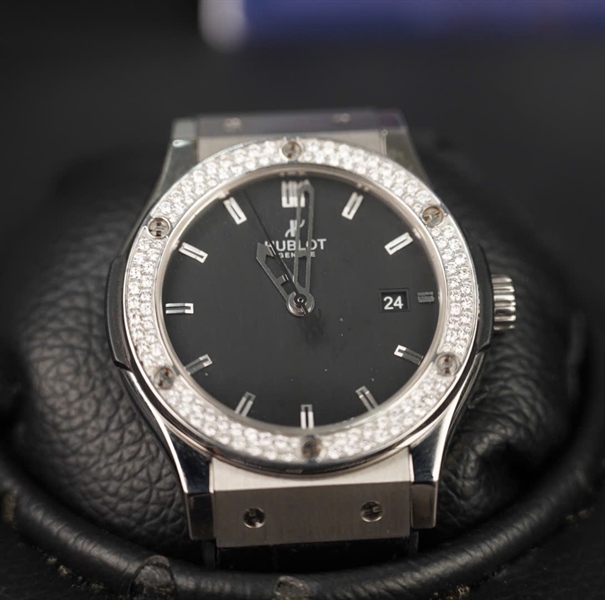 Đồng hồ Hublot mặt tròn quai đen 926111 sz40 (HC) KG+