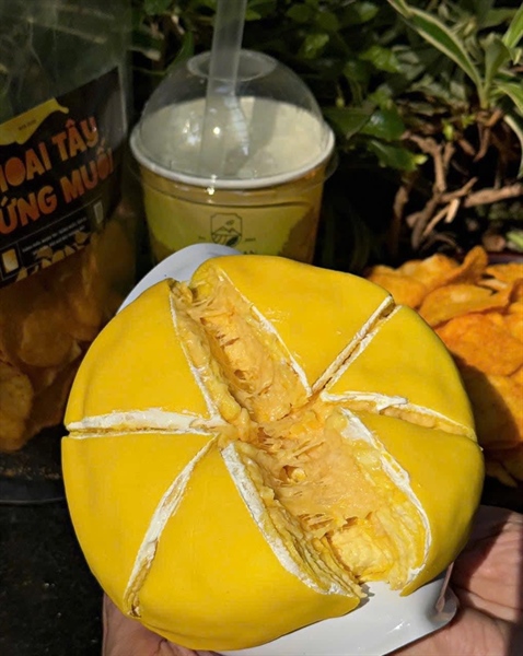 Crepe sầu riêng ổ tròn