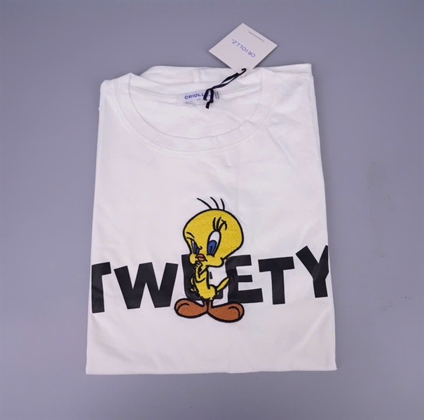 Áo thun Criollz màu trắng KG+