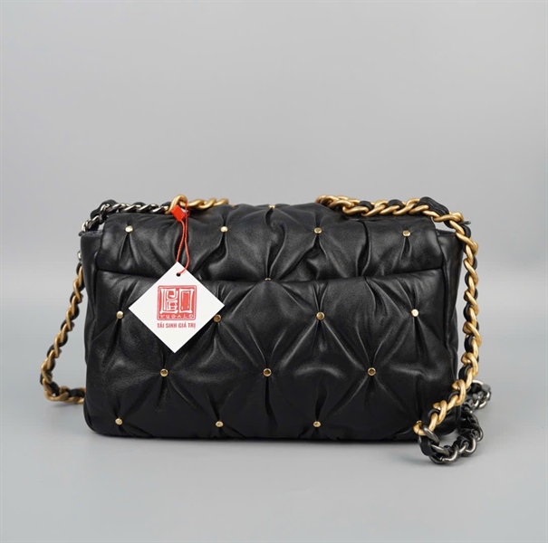 Túi Chanel đen đính đinh có lót form (A27C719H) sz25 (HC) +