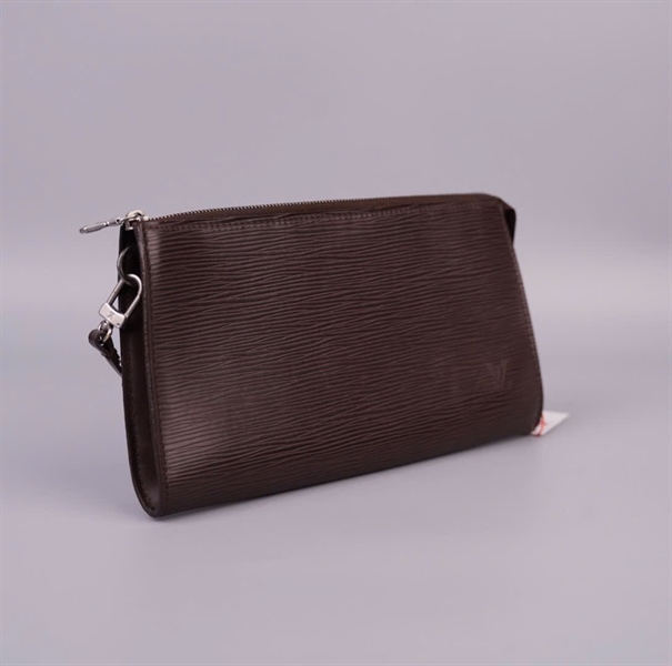 Túi LV kẹp nách vân sọc nâu sz24 KG+