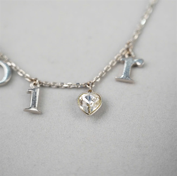 Dây chuyền Dior logo bạc KG +