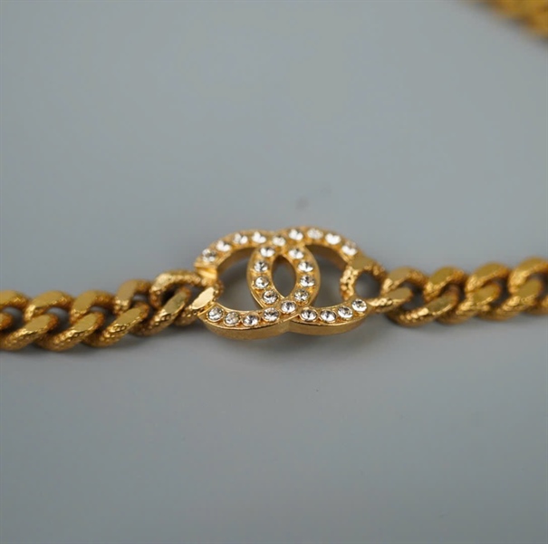 Vòng cổ Chanel logo vàng KG +