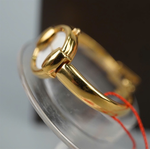 Đồng hồ GG vàng (10650*6) KG +