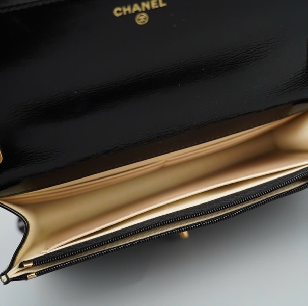 Túi Chanel Woc đen quai tua rua (KJA6P02A) sz17 (HC) +