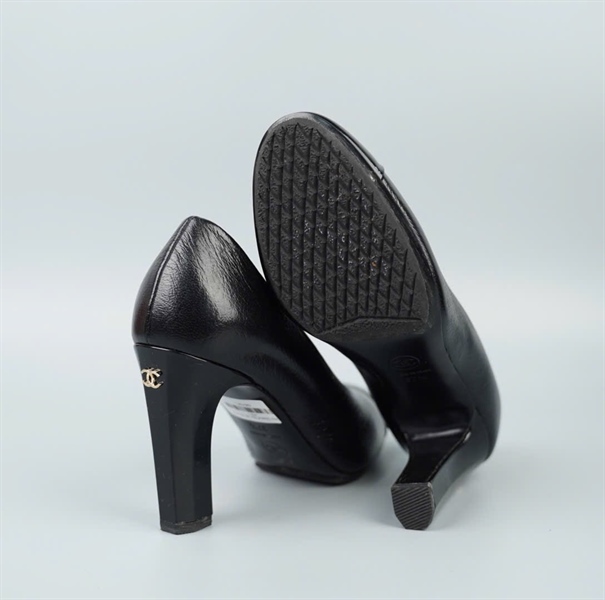 Giày Chanel đen đế 9p sz37.5 KG +