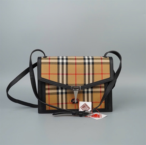 Túi BBR sọc vàng viền đen sz24 +