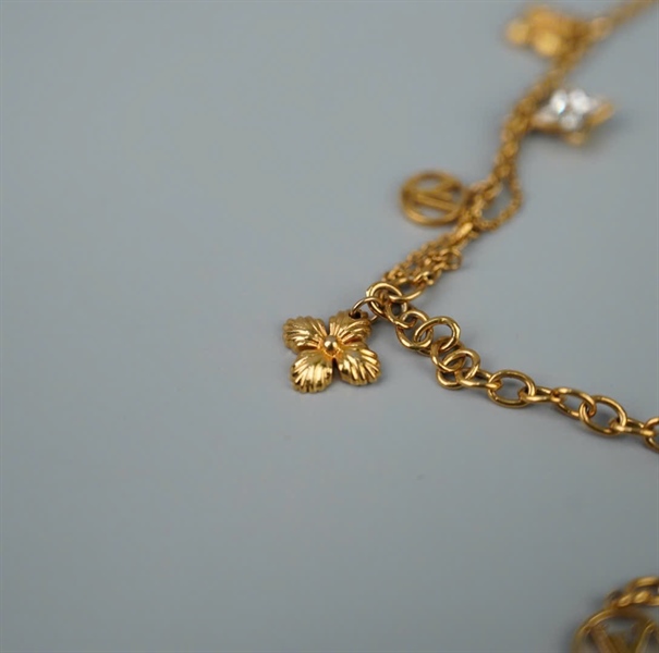 Vòng tay LV vàng KG +