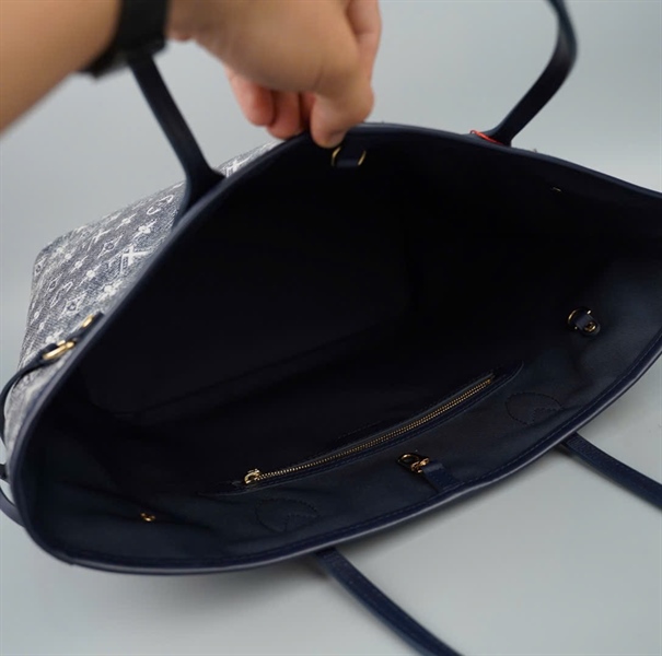 Túi LV Neverfull nền xanh hoa trắng kèm ví sz32 (HC) +