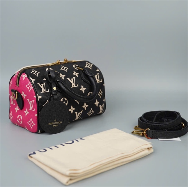 Túi LV Speedy 3 màu hồng trắng đen sz20 (HC) +