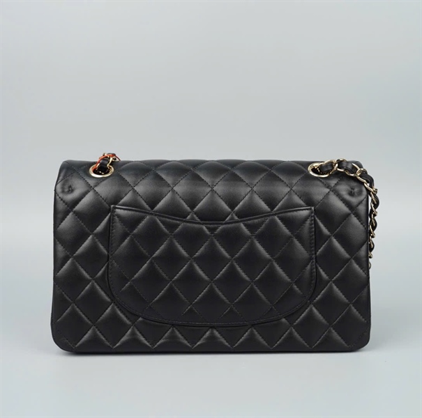 Túi Chanel Classic đen đính charm (TCGHLL8E) sz25 (HC) +